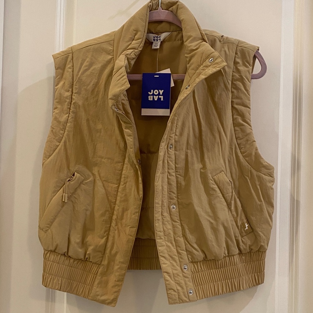 JoyLab Light Brown Quilted Vest